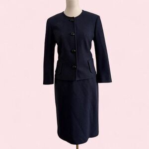 Vintage Cambia Navy Blue 100% Virgin Wool Skirt Suit Button Front Size 8